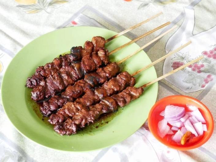 7 Tempat Makan Sate Babi Malang Pilihan Tepat Untuk Liburan Bersama