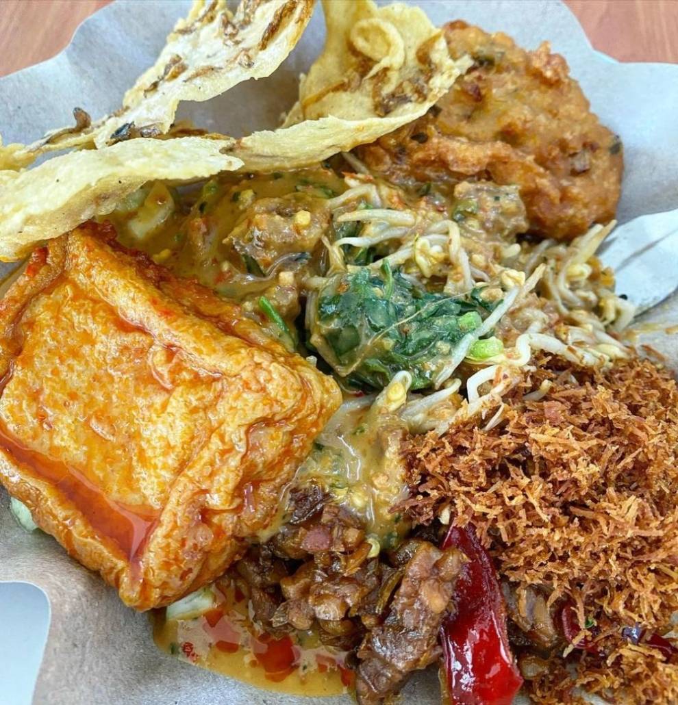 5 Nasi Pecel Terenak Surabaya Dengan Pilihan Lauk Berlimpah